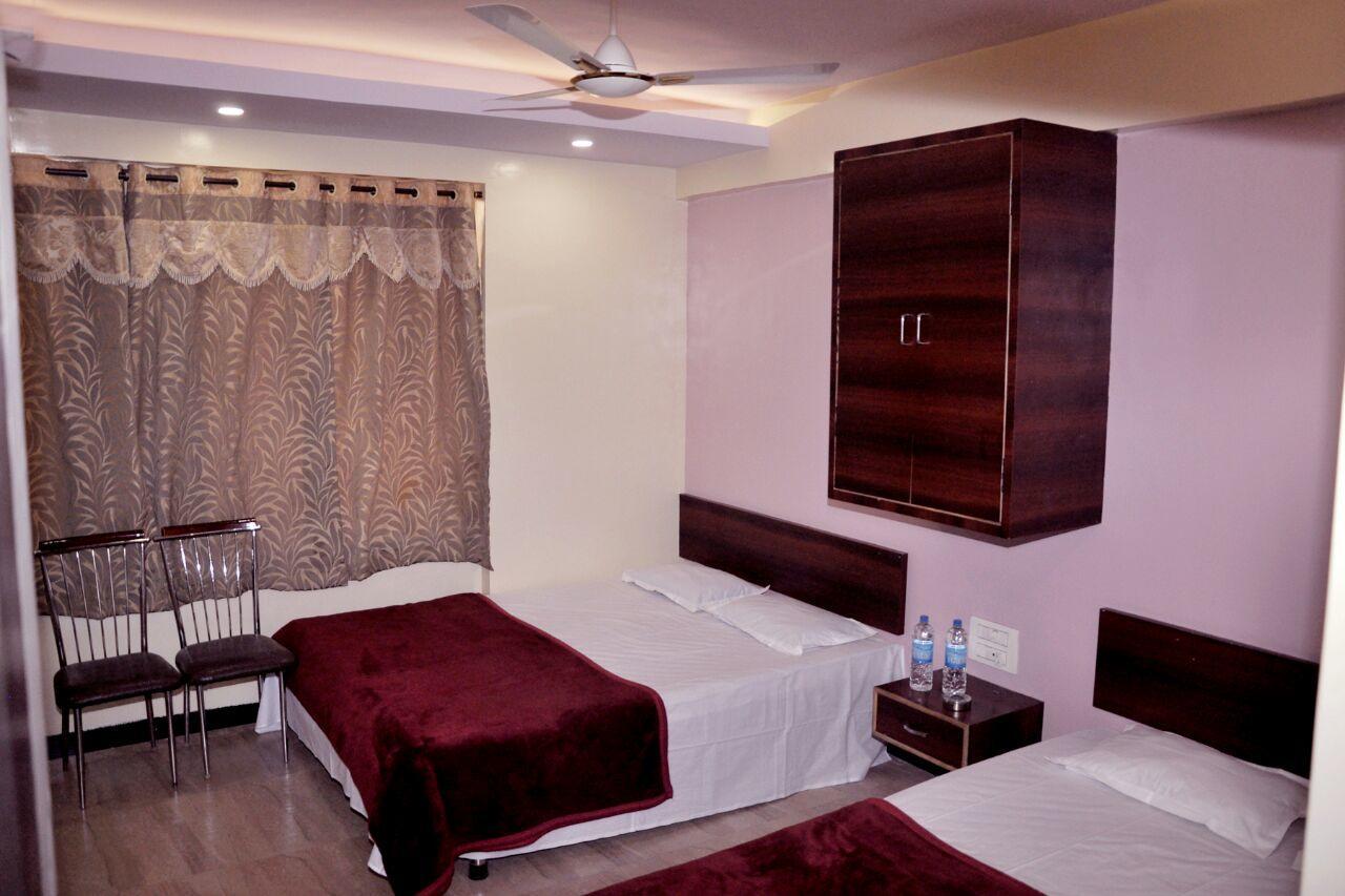 Hotel Sagar Lodging Аурангабад Екстериор снимка